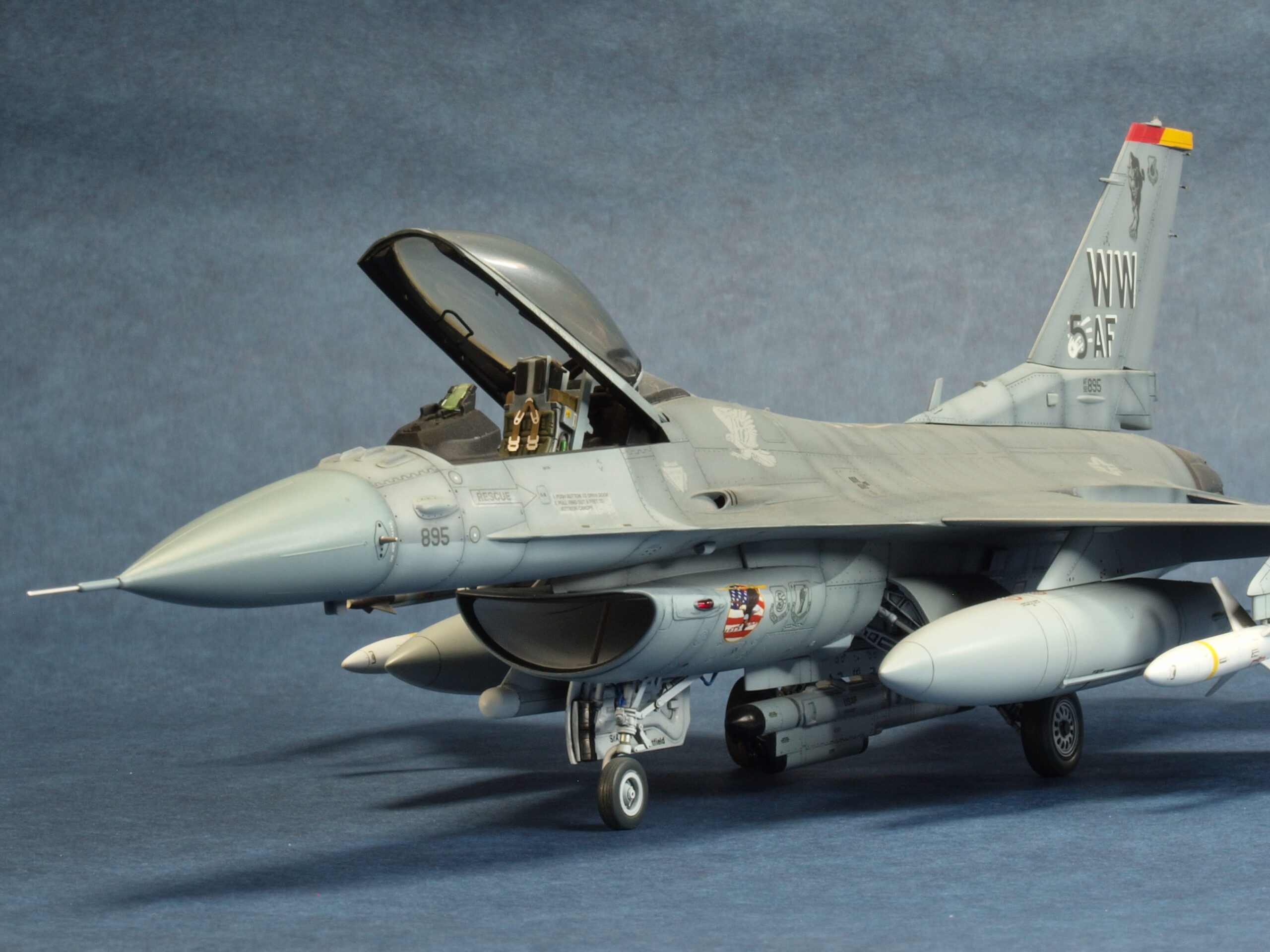 三沢基地2005／F-16CJ〔ブロック50〕（2012年） | 模型工房 宜楽