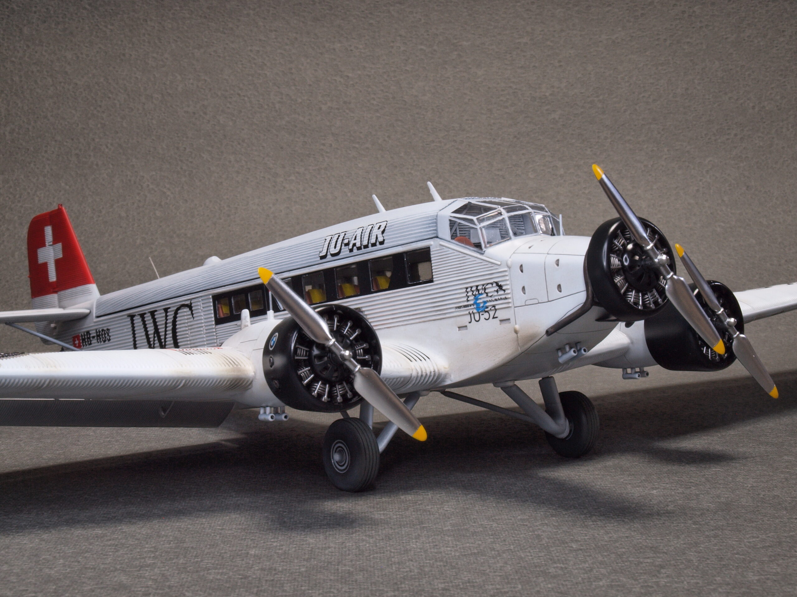 JU-AIR”ＩＷＣ” ユンカースJU-52/3ｍ（2022年） | 模型工房 宜楽